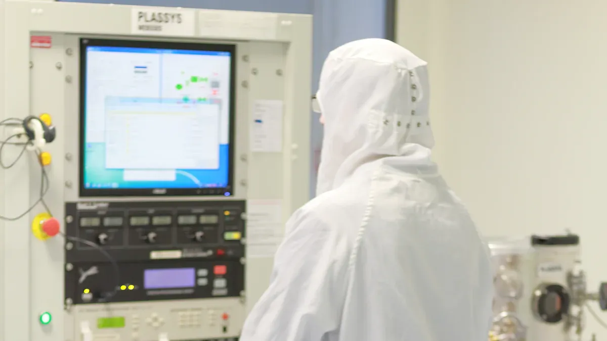 How color temperature affects visibility in cleanrooms