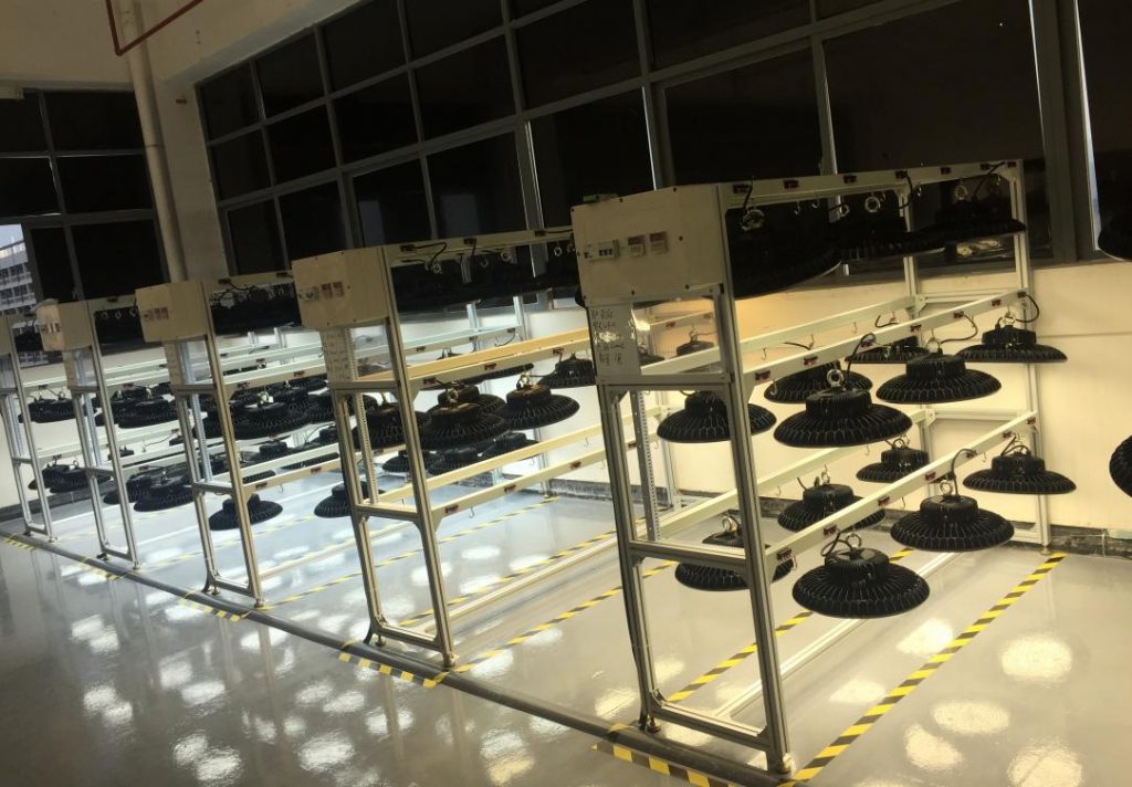 How to Choose a Suitable LED Lighting Factory Supplier In China? 3 LED Aging Test