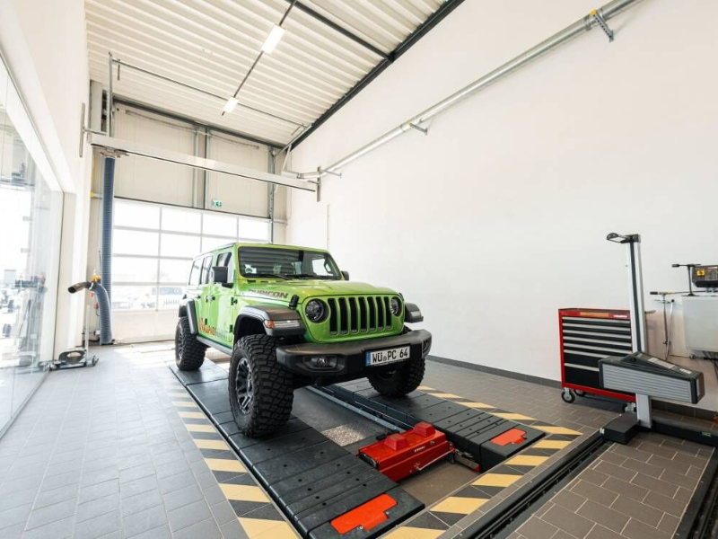 Vehicle inspection room