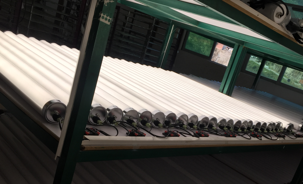 Where Can You Find The Supplier of LED Tri-proof Light? 2 OLAMLED Testing