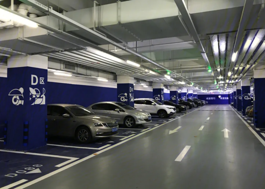 Průvodce řešeními LED osvětlení pro parkoviště 7 osvětlení parkoviště