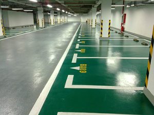 Ivan 自用模板 17 luci LED tubolari per parcheggi